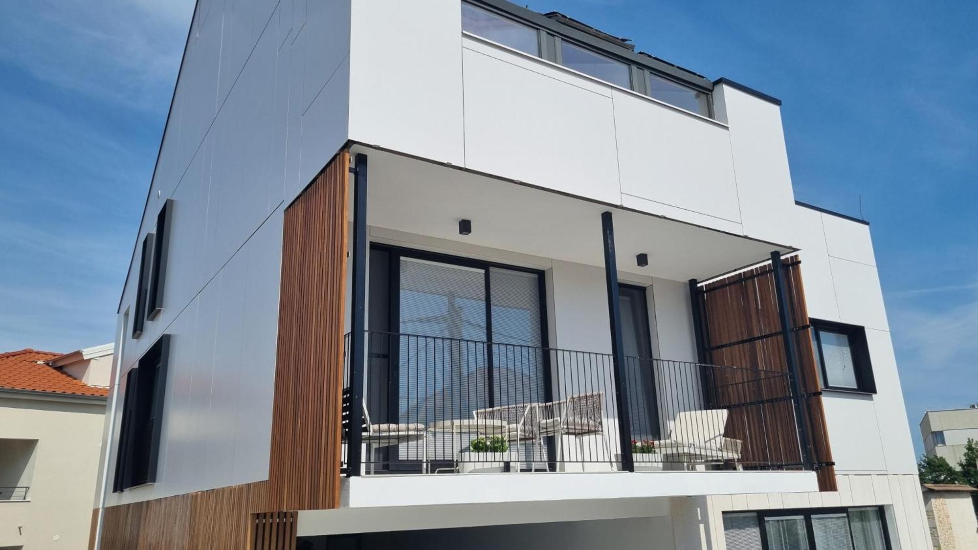 Delta House - Gama Appartement *